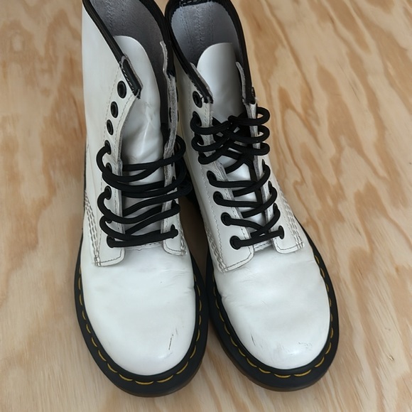 DR Martens | Jr. 1460 Lace ups - Picture 2 of 4